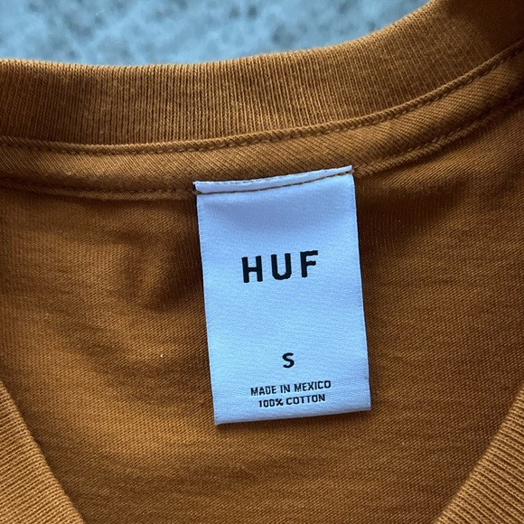 HUF The City Long Sleeve Cropped Burnt Orange Casual Tee/ Blouse Sz S - Picture 10 of 10